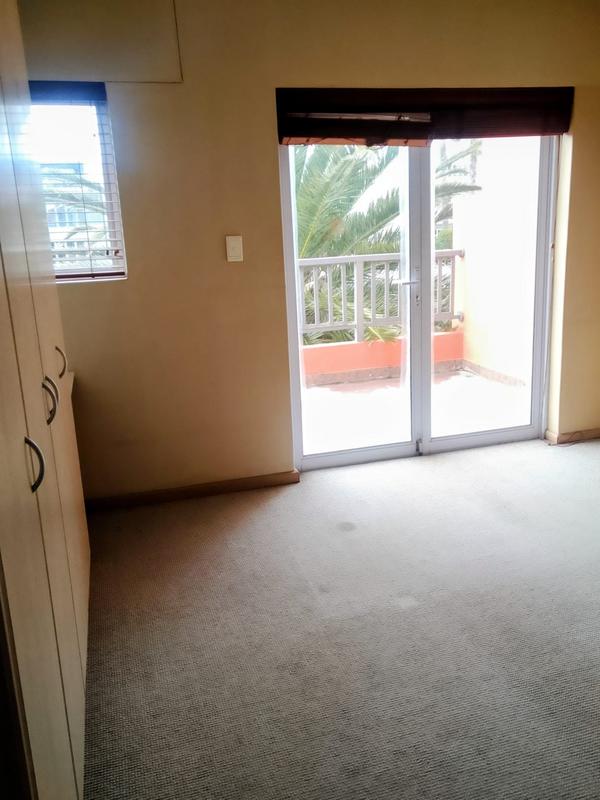 3 Bedroom Property for Sale in Harbour Island Western Cape